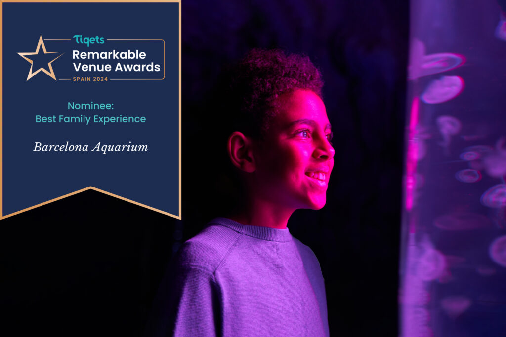 Help us win! Vote for L’Aquàrium de Barcelona as the best family experience.